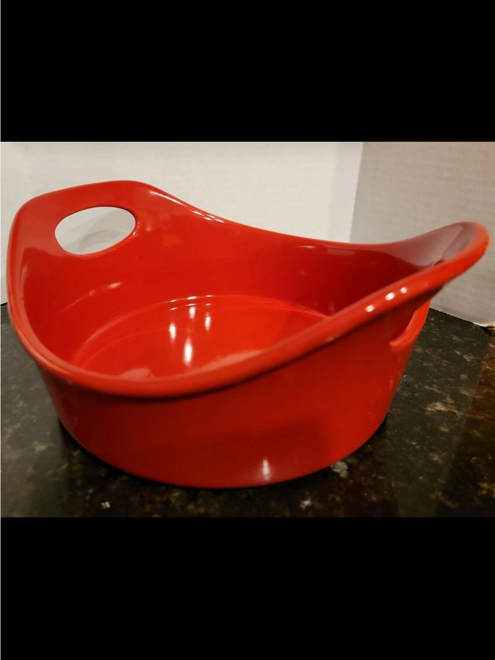 Rachael Ray Red Ceramic Serving Bowl with Integrated Handles 1.5 Quart - Picture 3 of 8